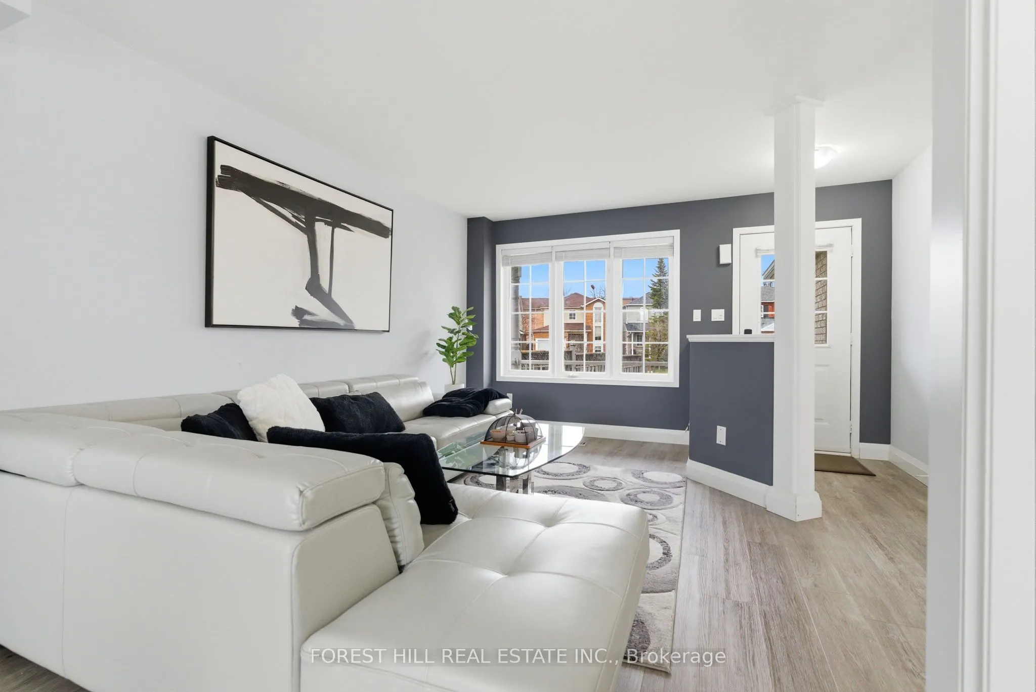 1842 Dalhousie Crescent