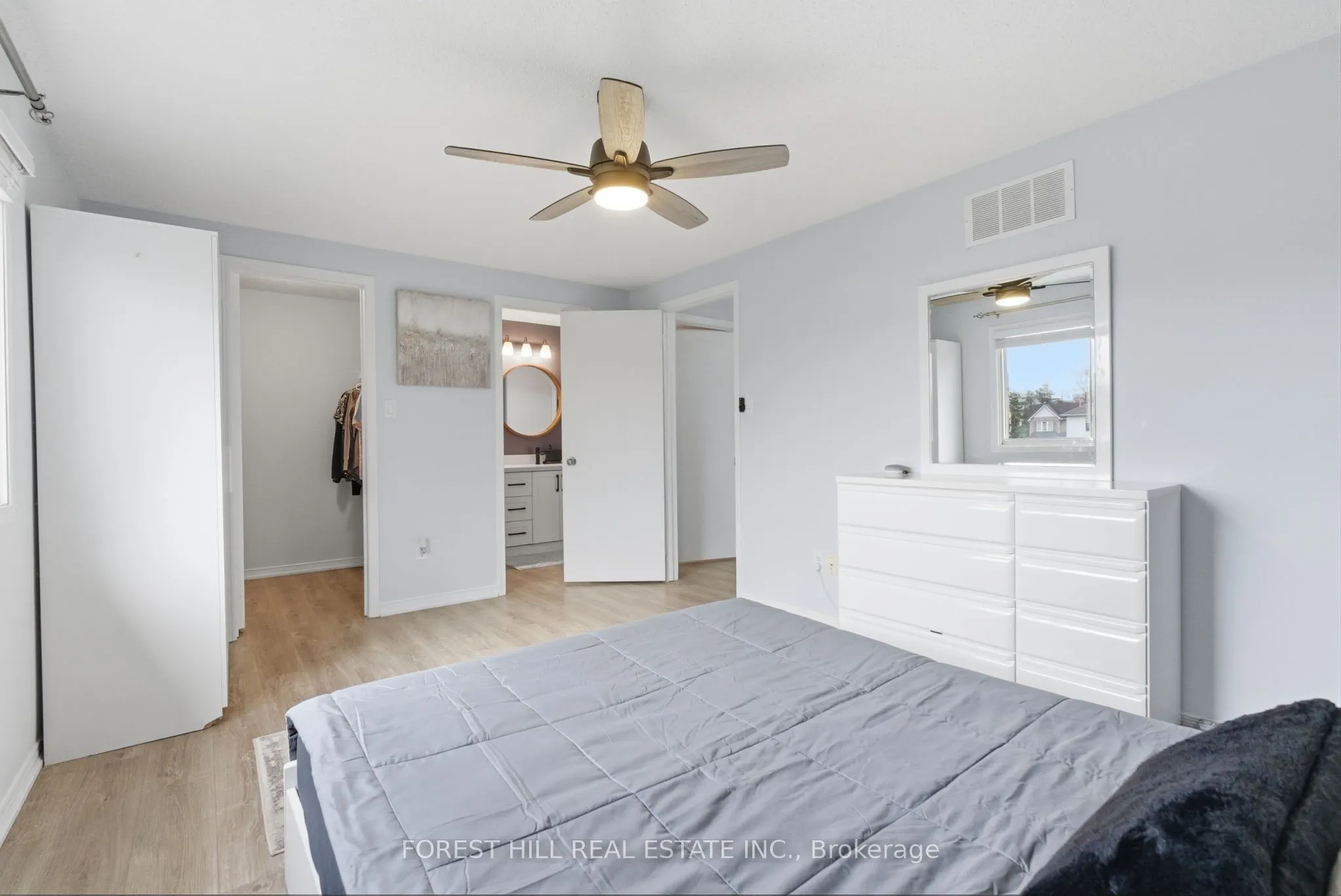 1842 Dalhousie Crescent