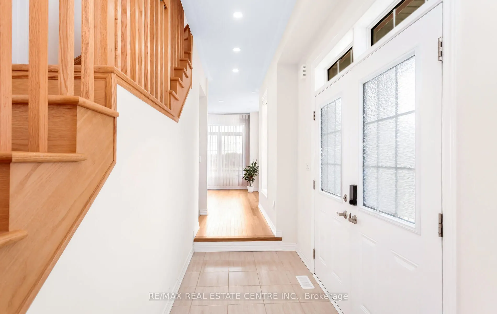 988 Grosbeak Trail