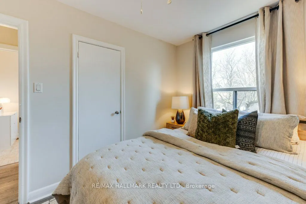 225 Woodville Avenue #Upper