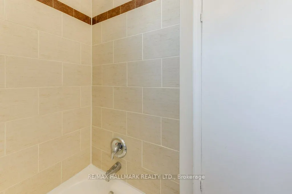 225 Woodville Avenue #Upper