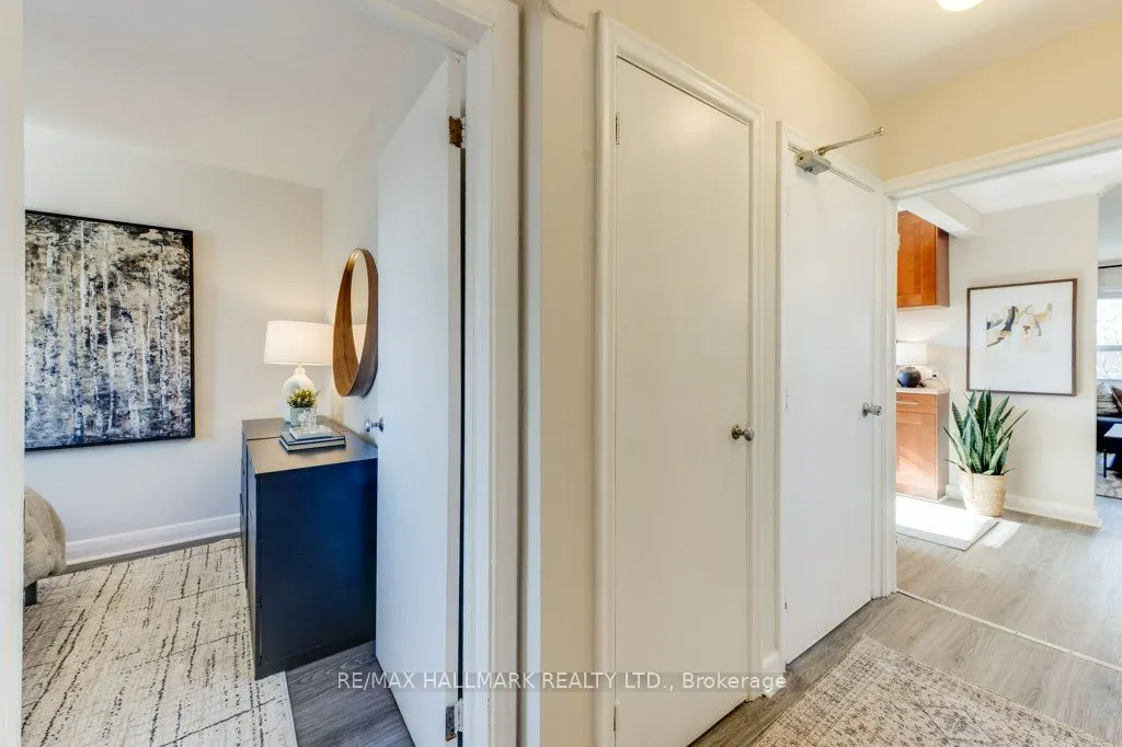 225 Woodville Avenue #Upper