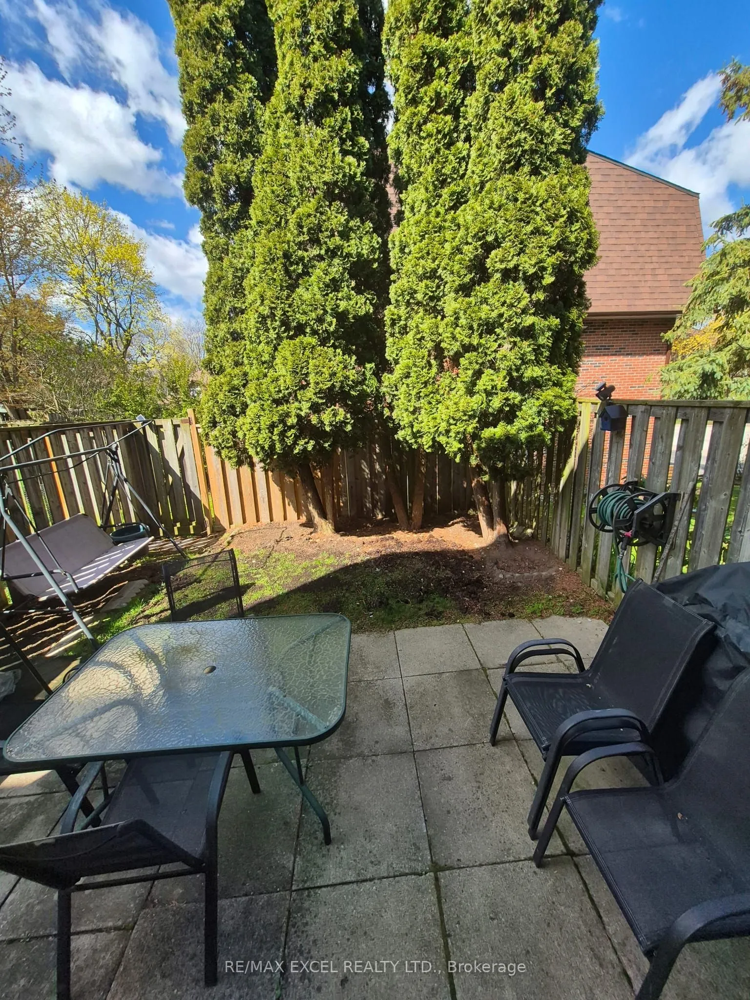 4662 Kingston Road #106