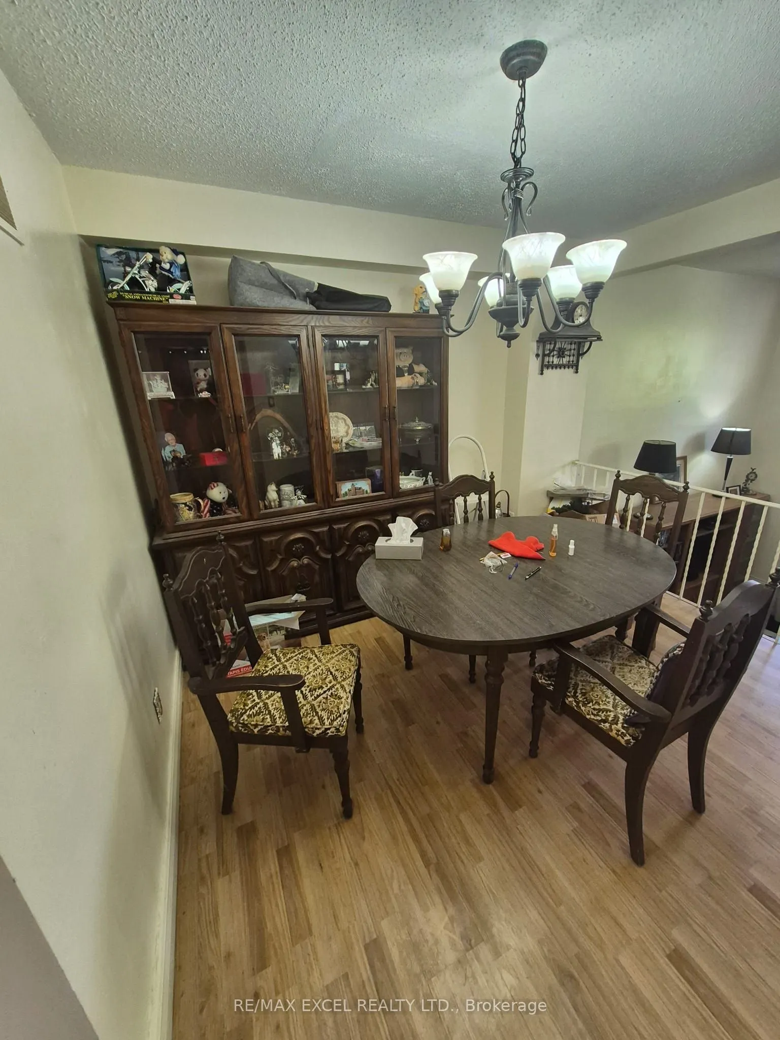 4662 Kingston Road #106
