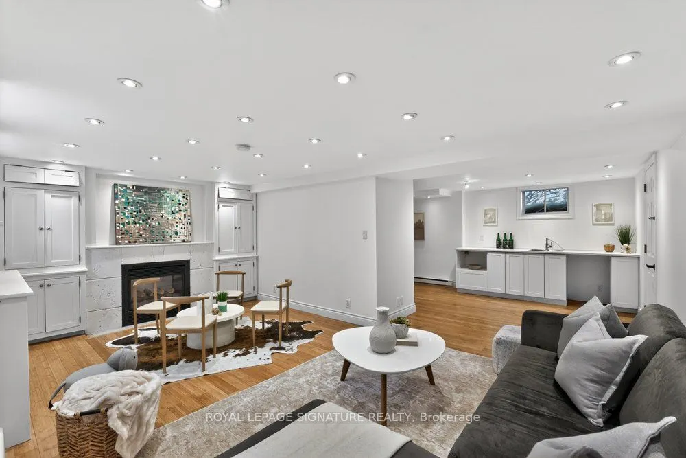2 Pine Ridge Drive
