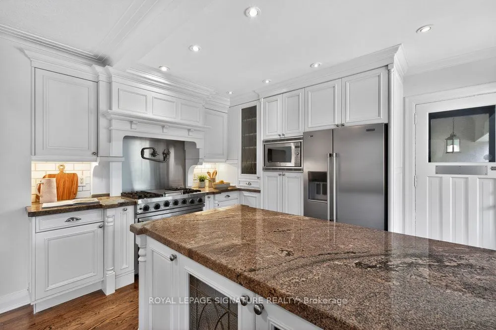 2 Pine Ridge Drive