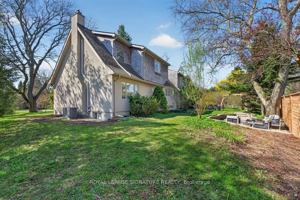 2 Pine Ridge Drive