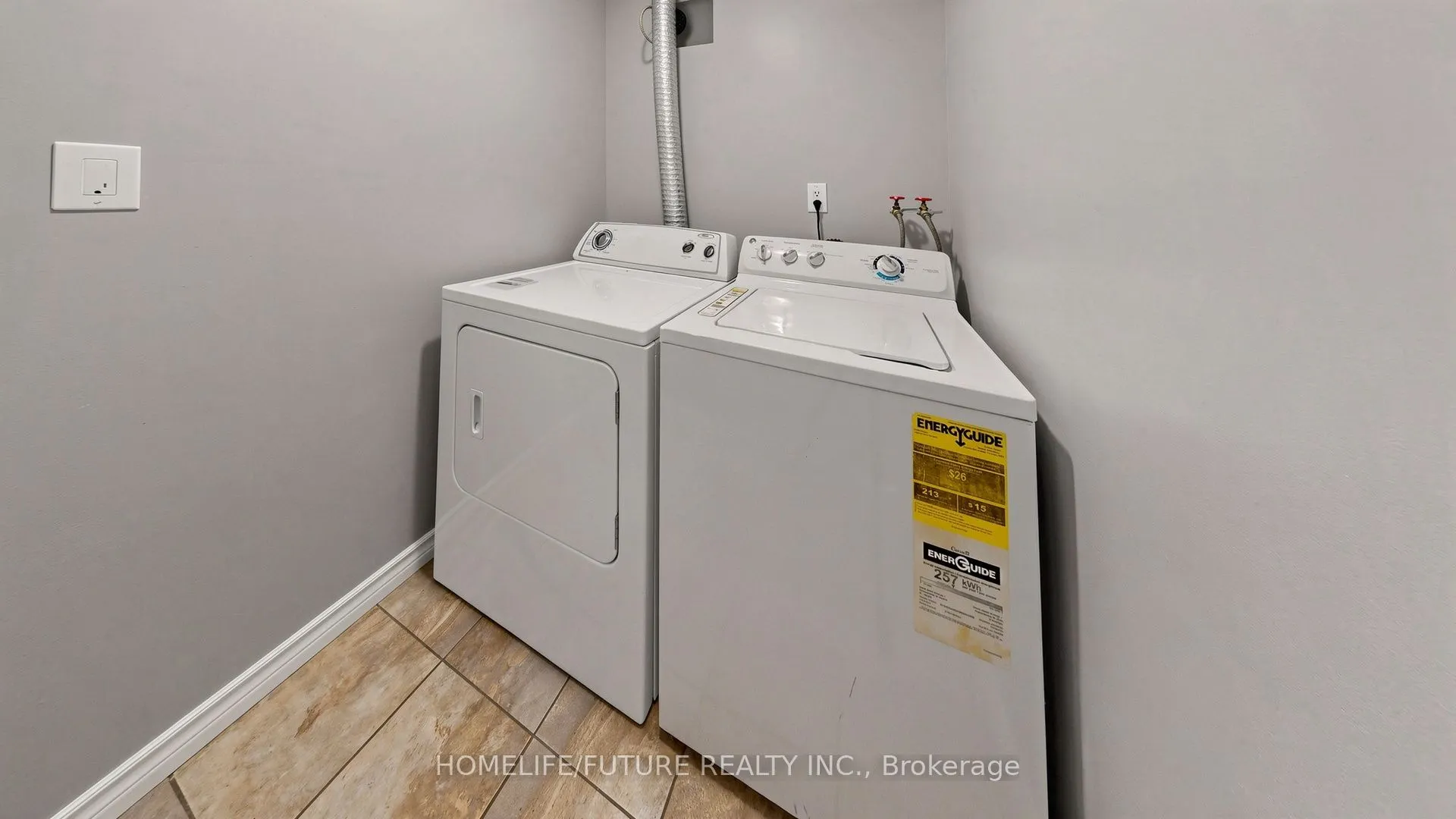 4060 Lawrence Avenue E #204