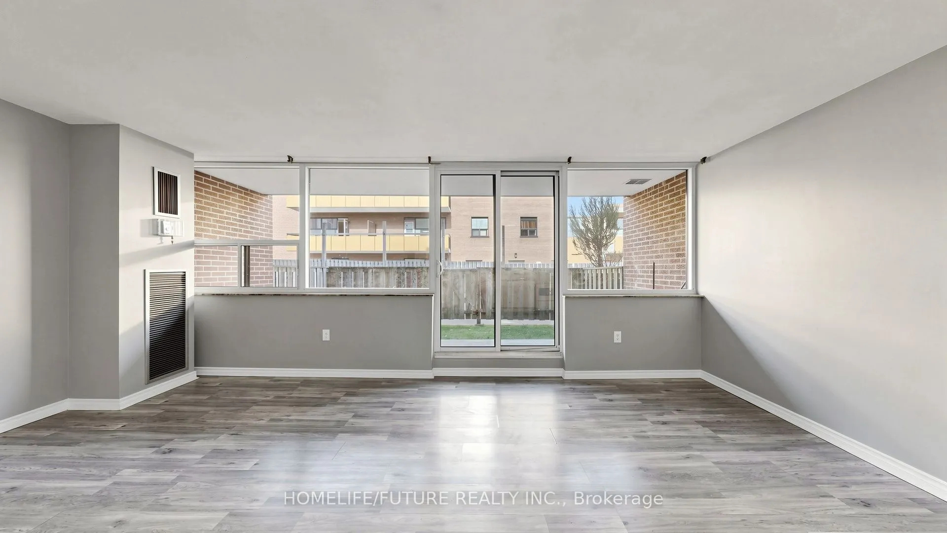 4060 Lawrence Avenue E #204