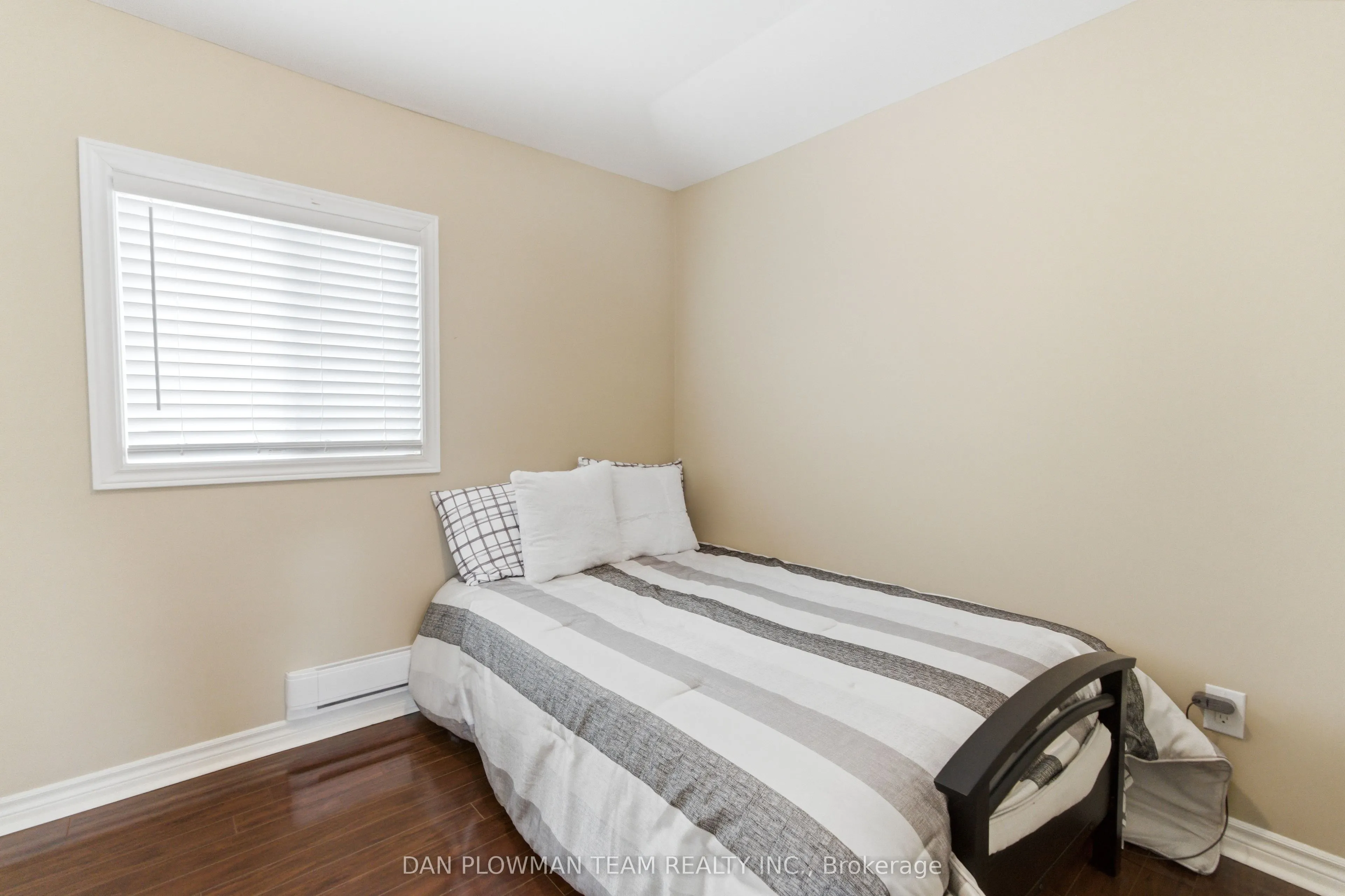 513 View Lake Road