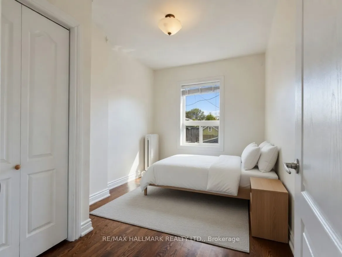 2038 Danforth Avenue #2