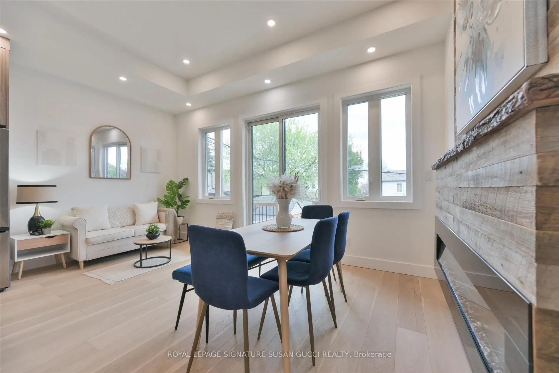 223 Queensdale Avenue