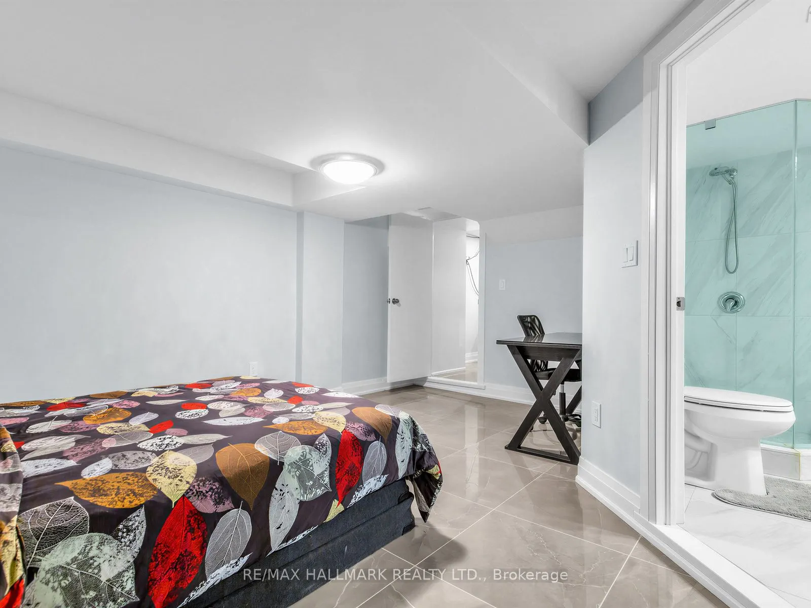 434 Victoria Park Avenue