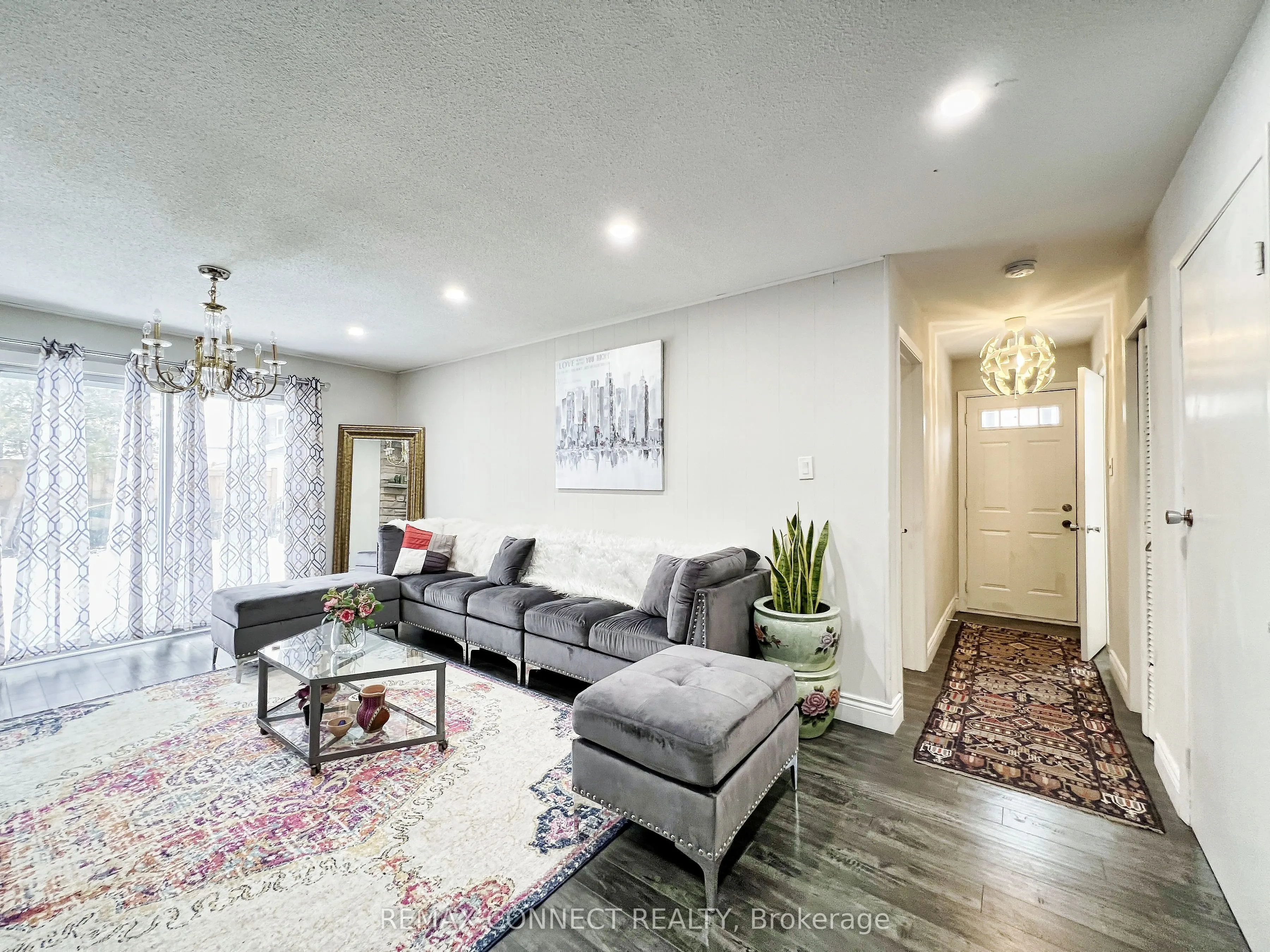 24 Lalton Place
