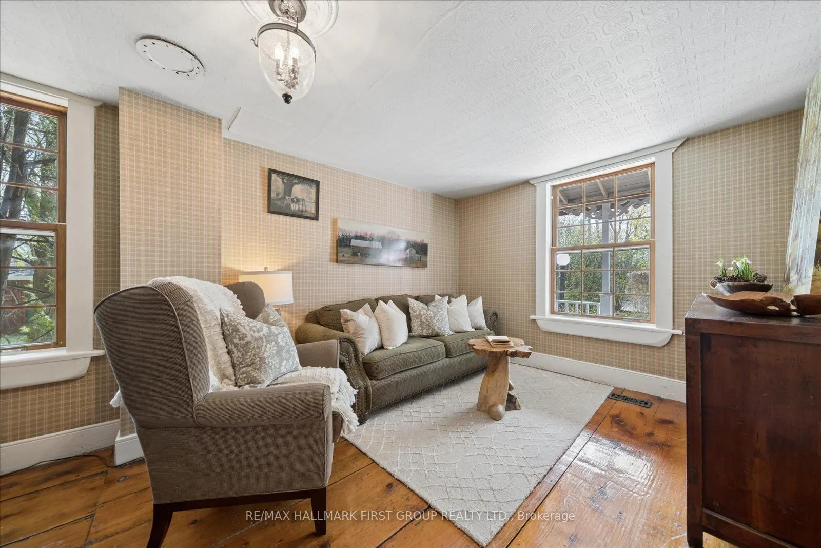 130 Myrtle Road E
