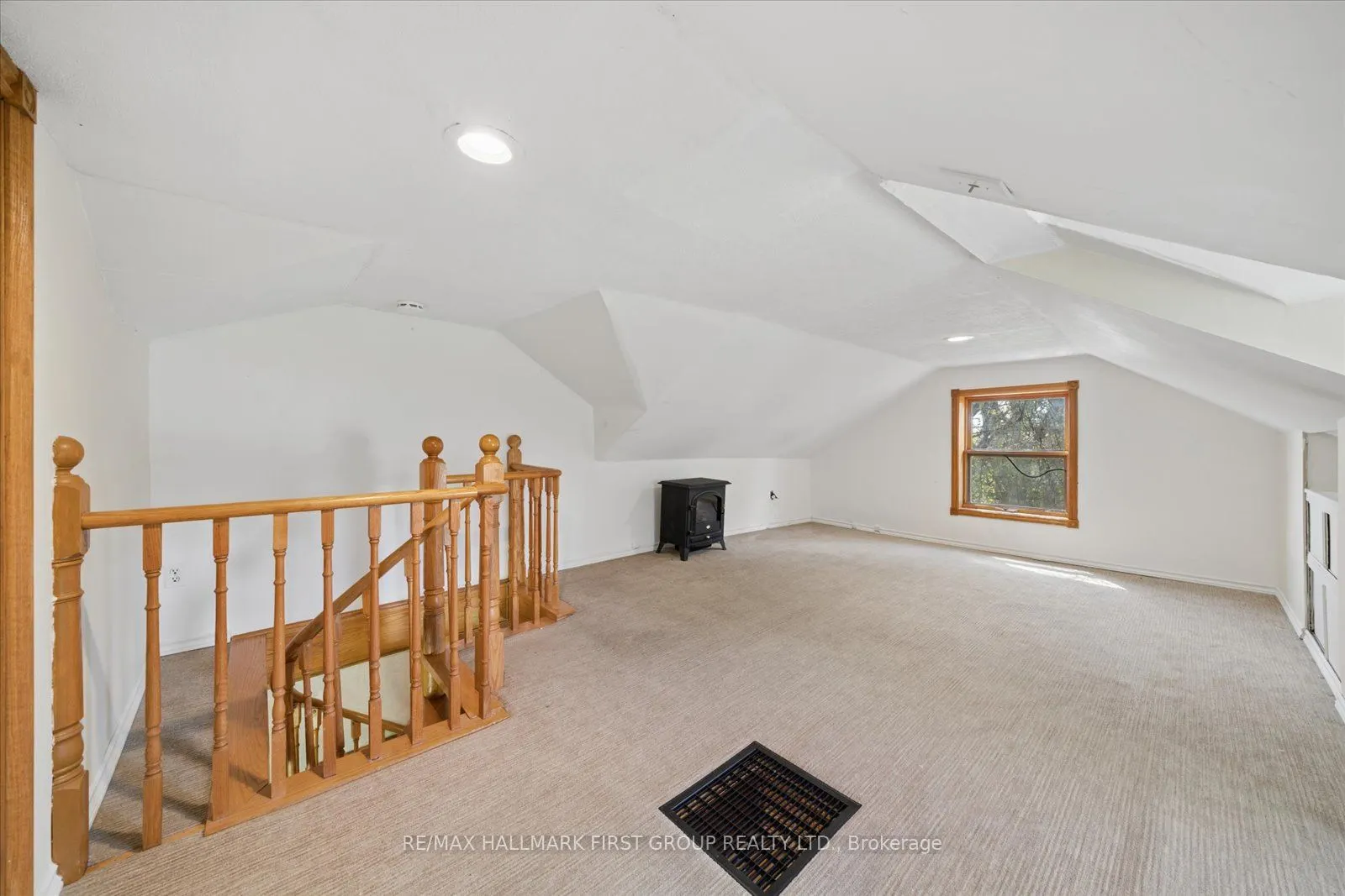 130 Myrtle Road E