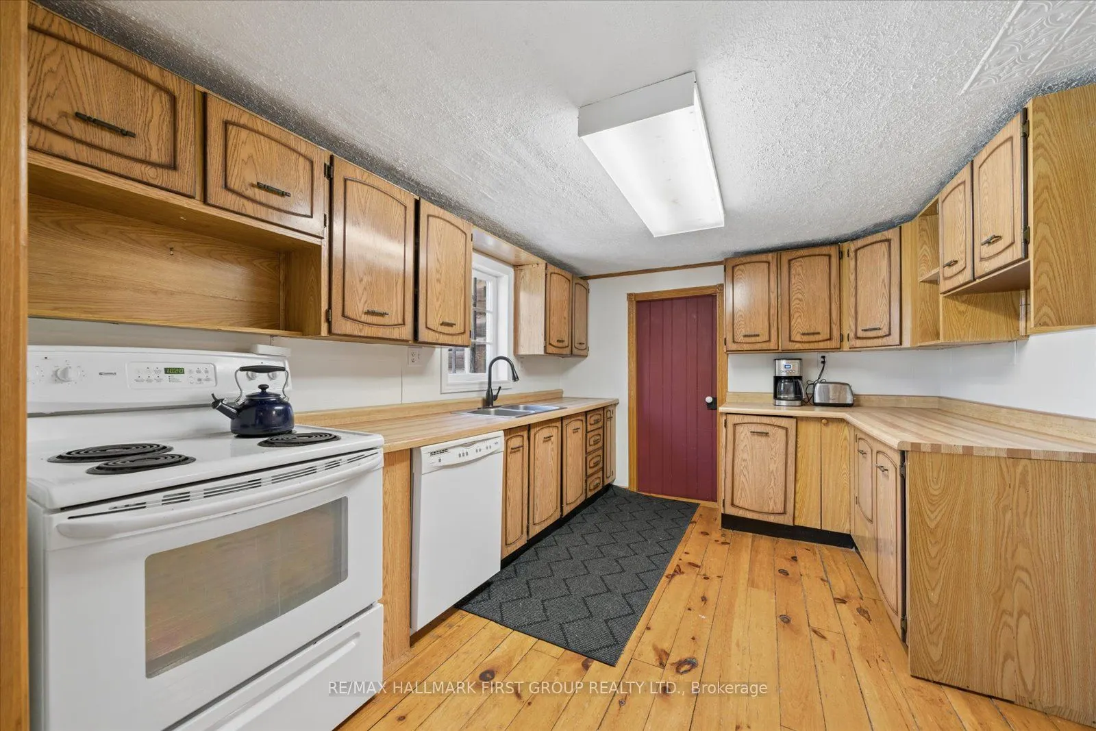 130 Myrtle Road E