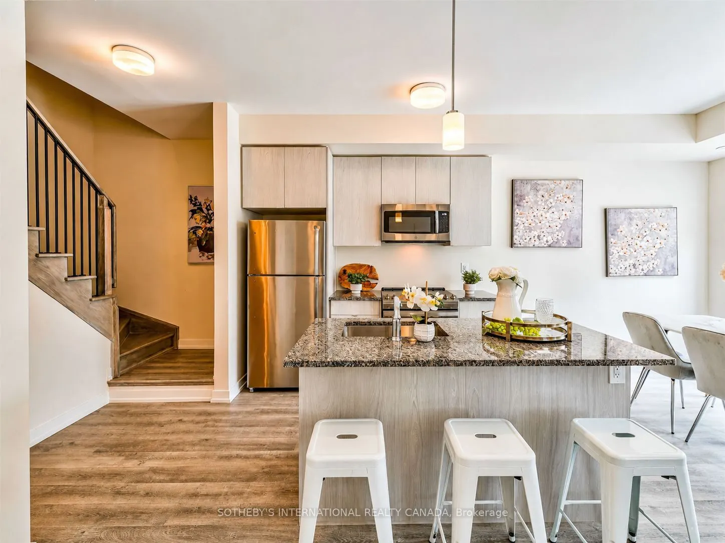 2550 Castlegate Crossing #419