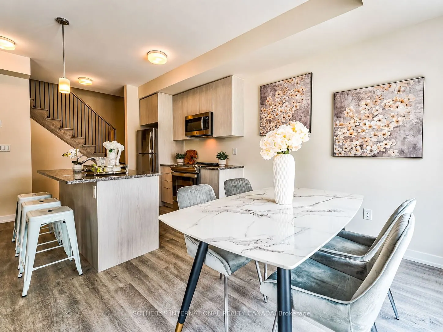 2550 Castlegate Crossing #419