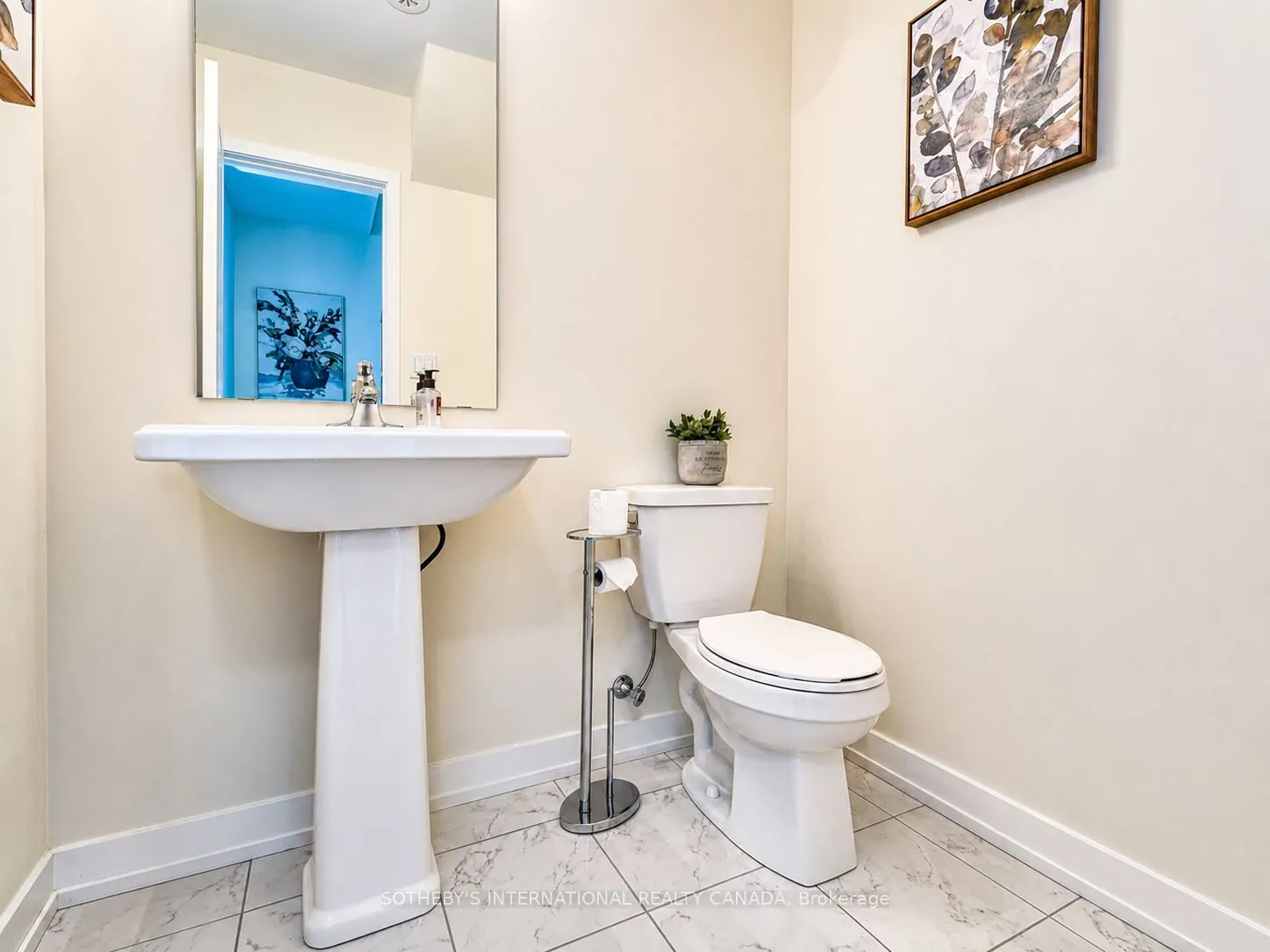 2550 Castlegate Crossing #419