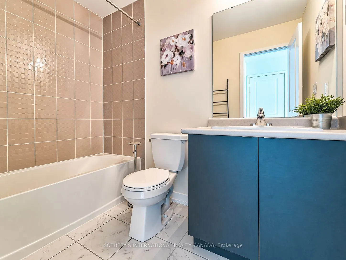 2550 Castlegate Crossing #419