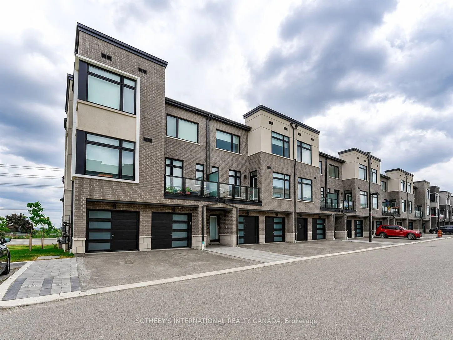 2550 Castlegate Crossing #419