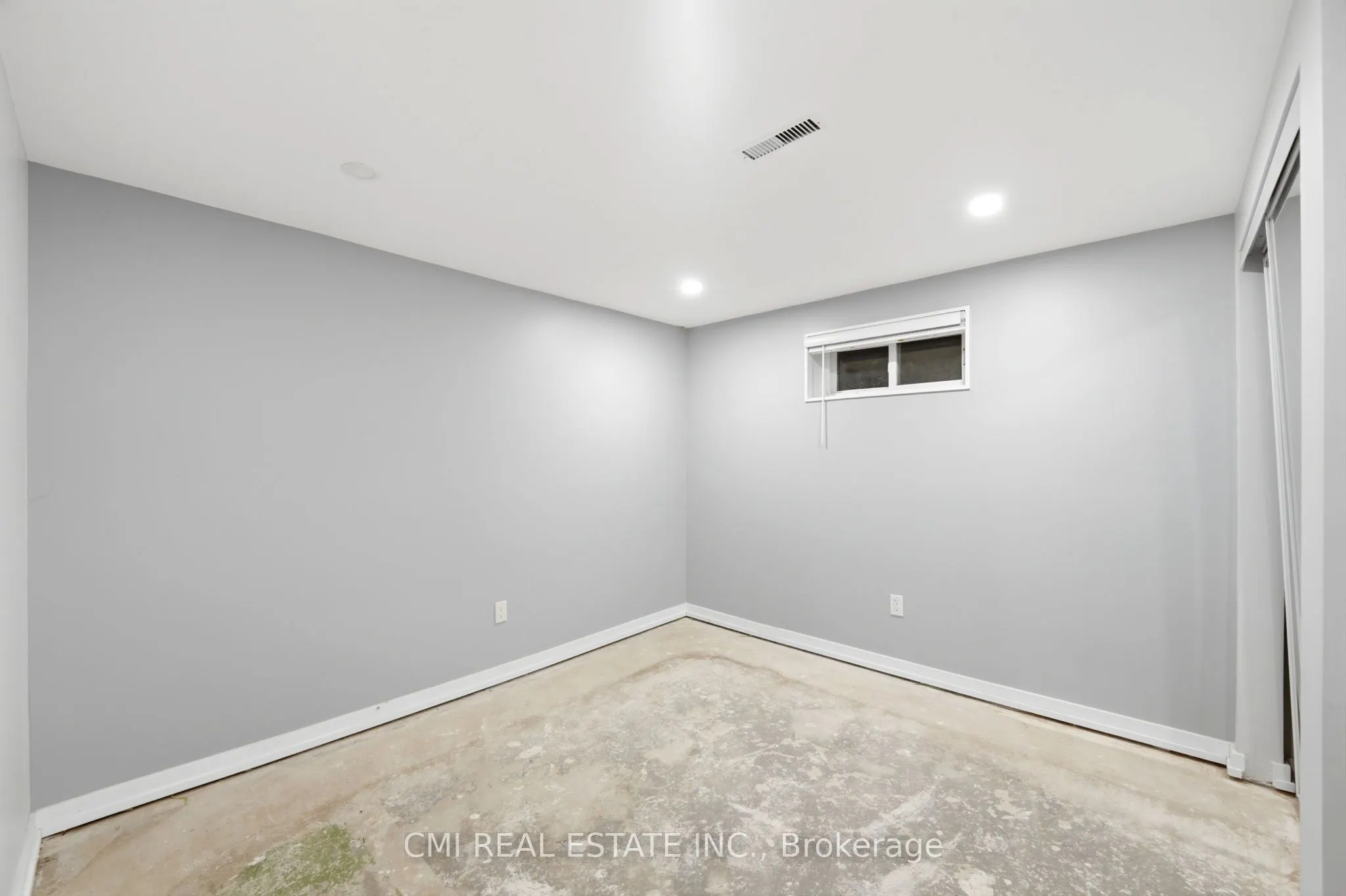 23 Logstone Crescent