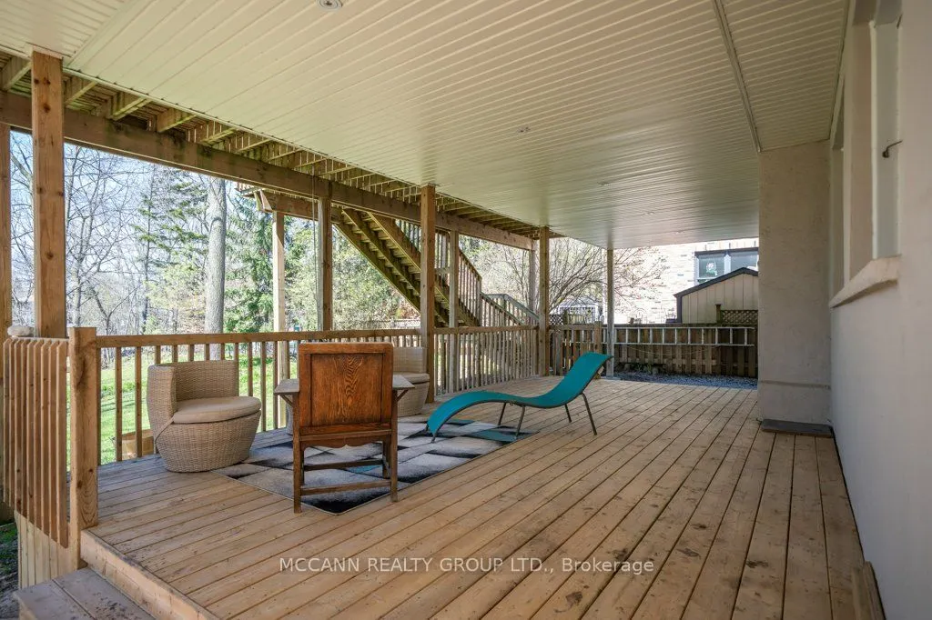 124 Scarboro Crescent