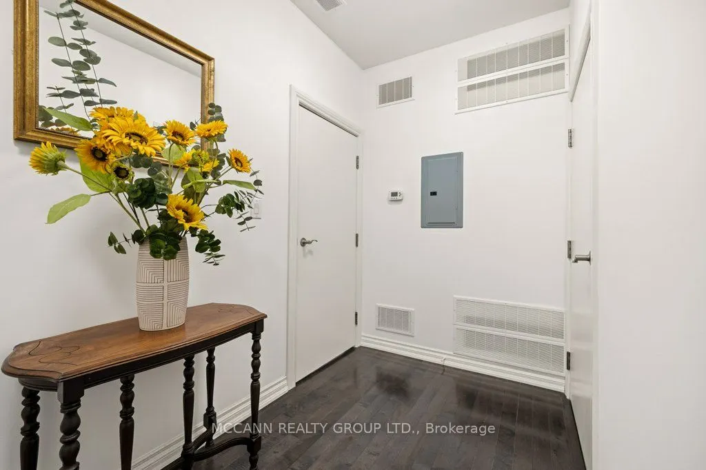124 Scarboro Crescent