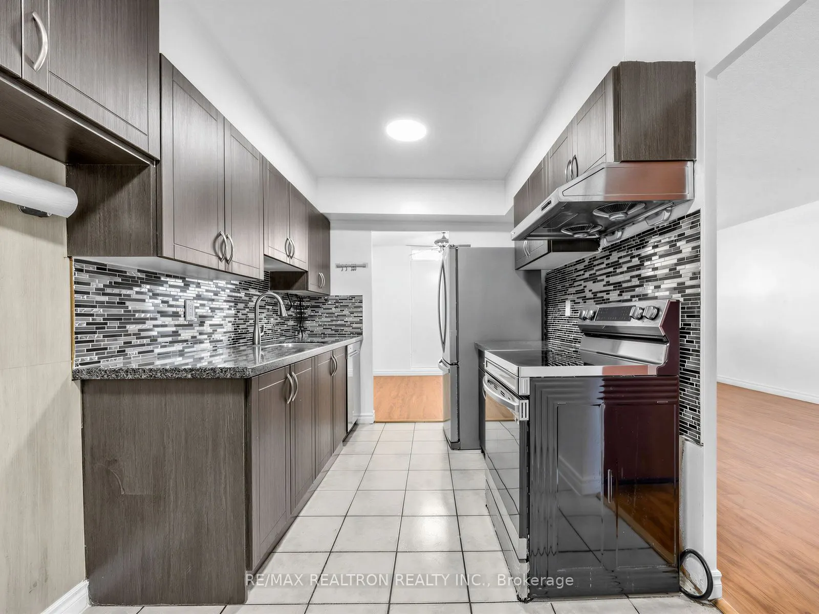 180 Markham Road #501