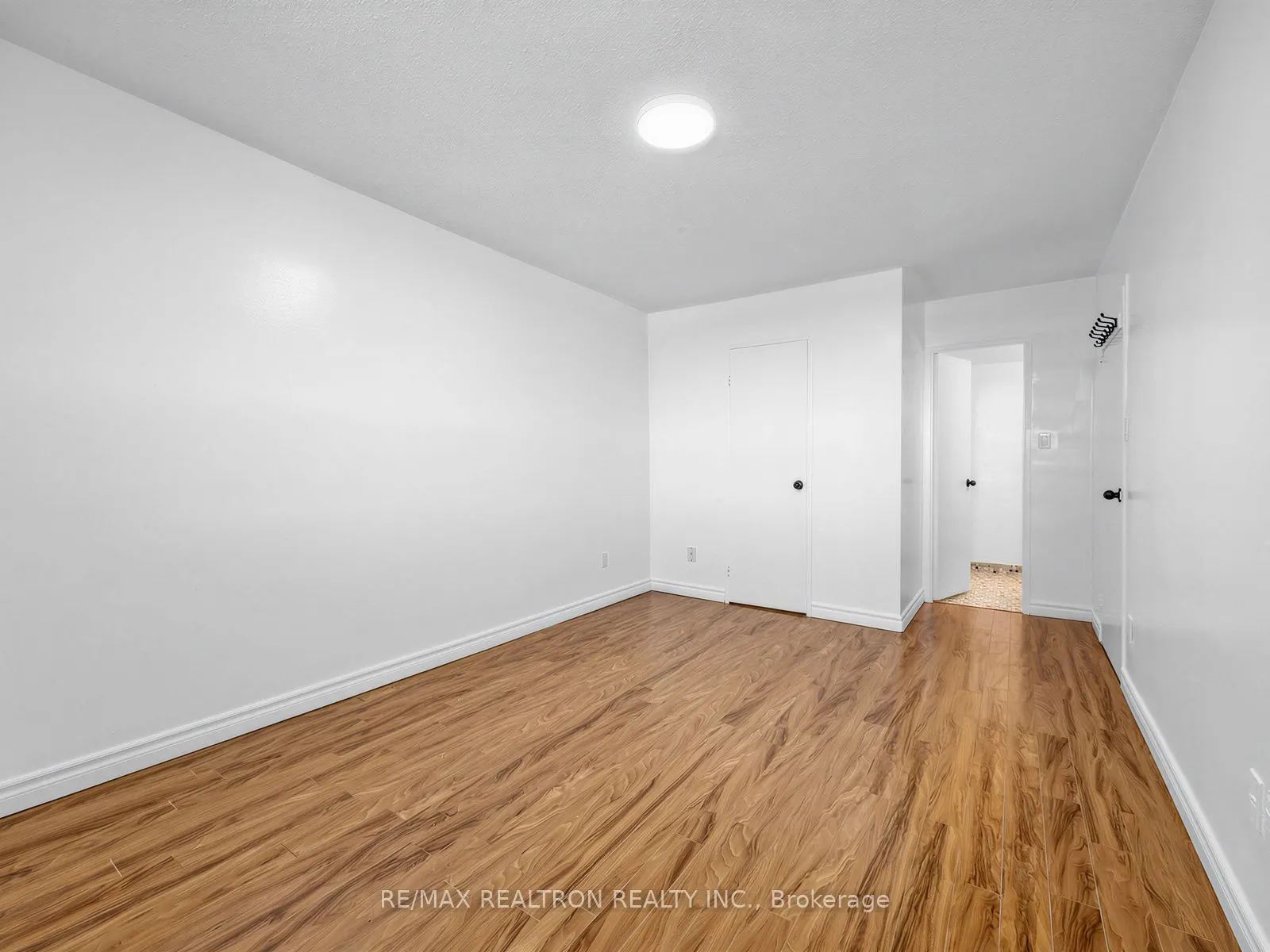 180 Markham Road #501