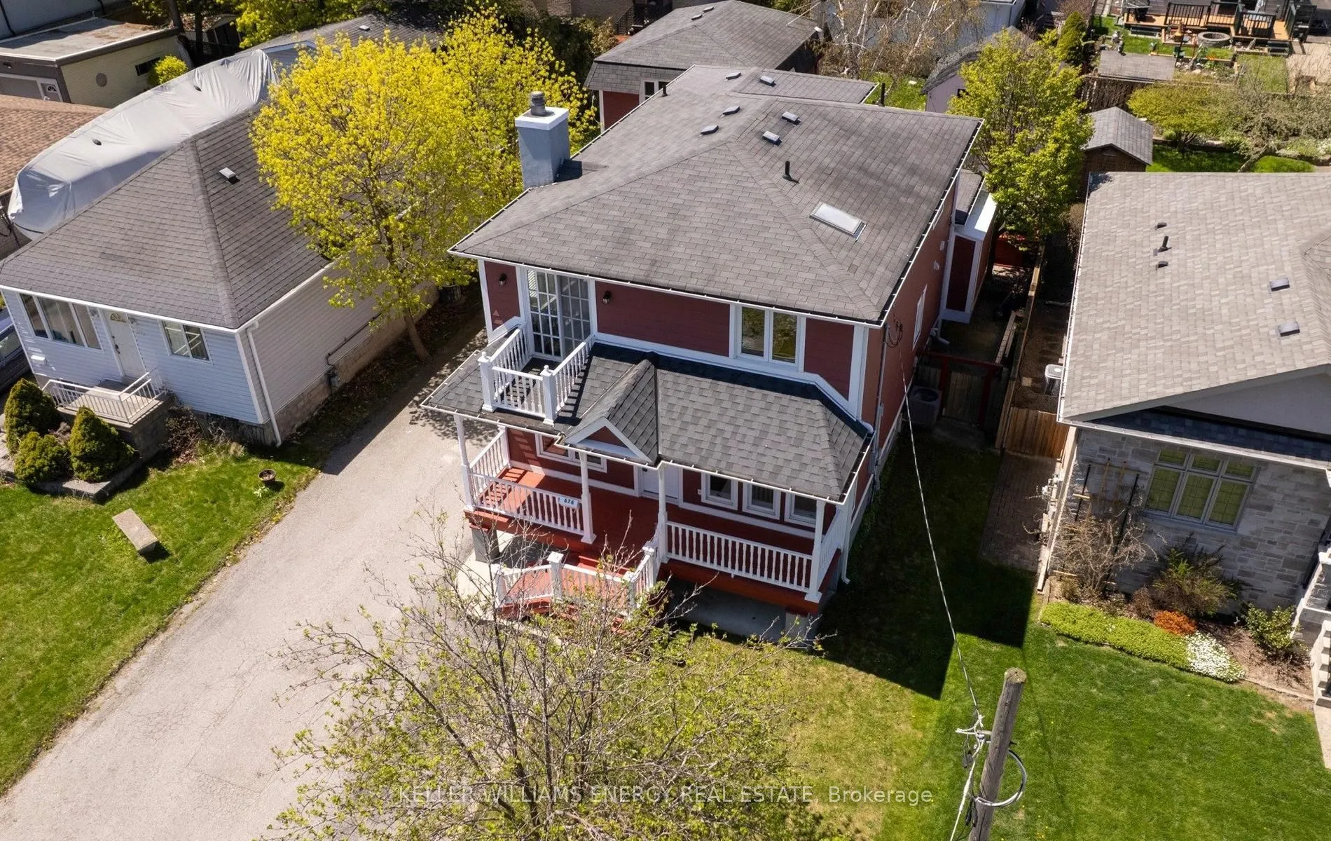 676 Victory Drive