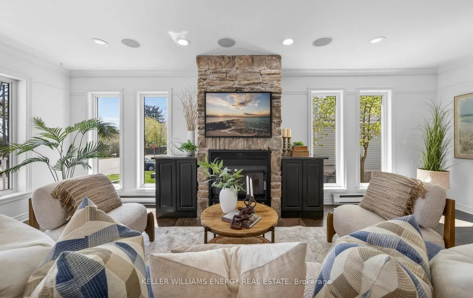 676 Victory Drive