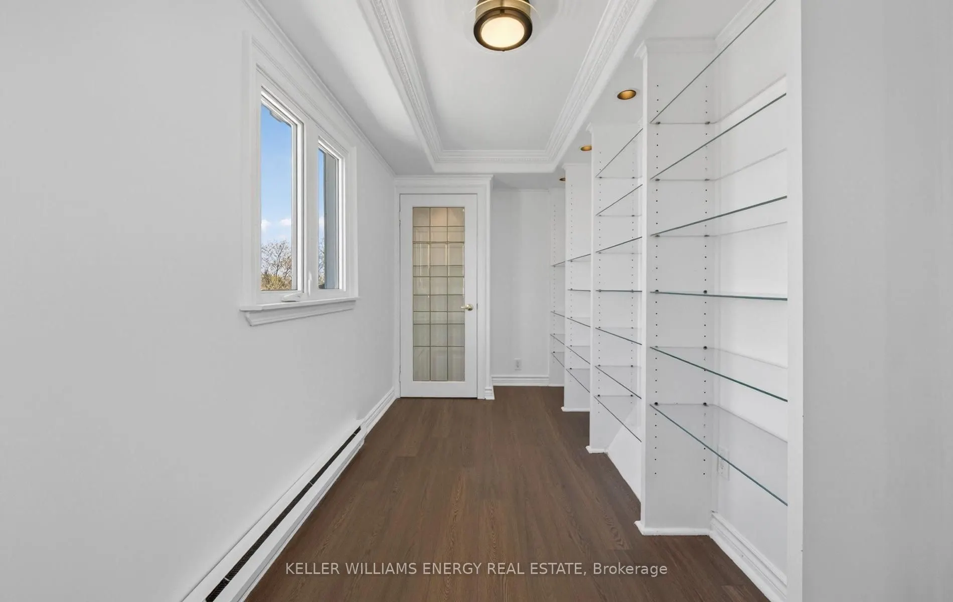 676 Victory Drive