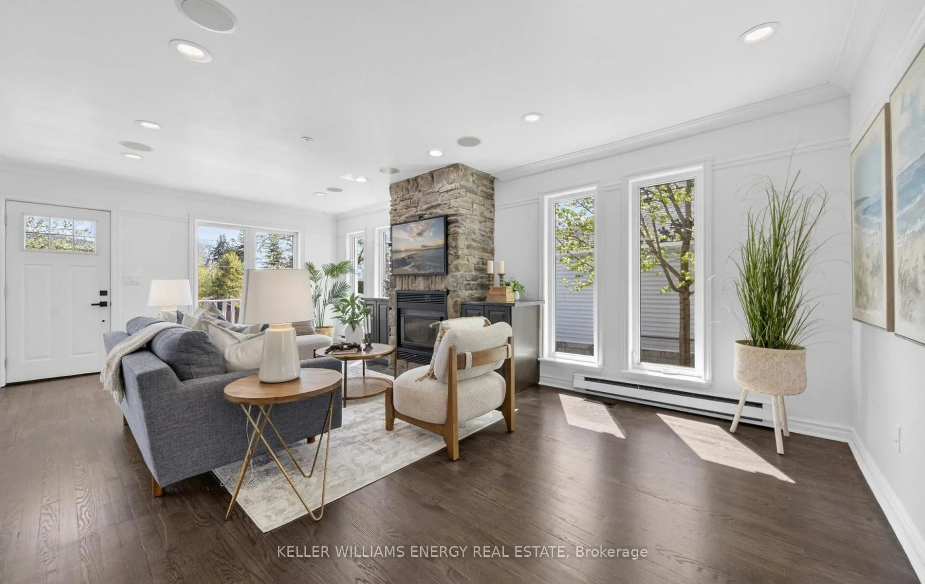 676 Victory Drive