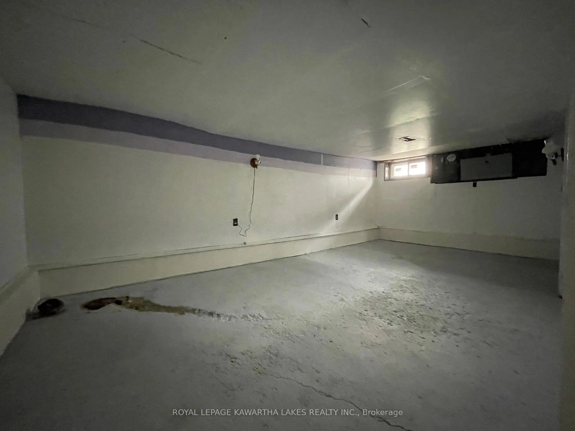 350 Oshawa Boulevard S