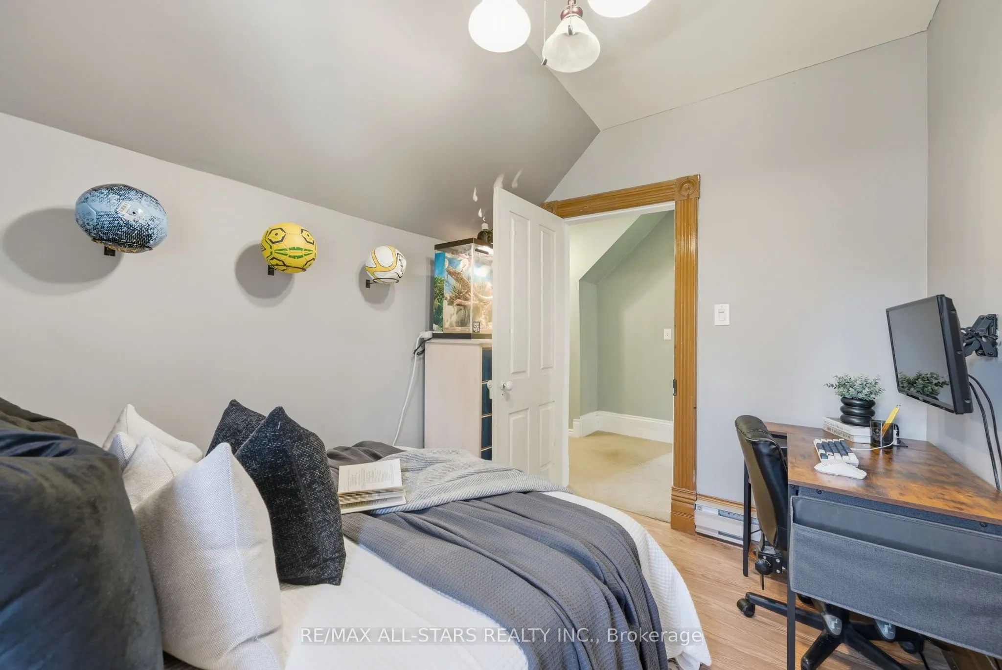 20 Keene Street