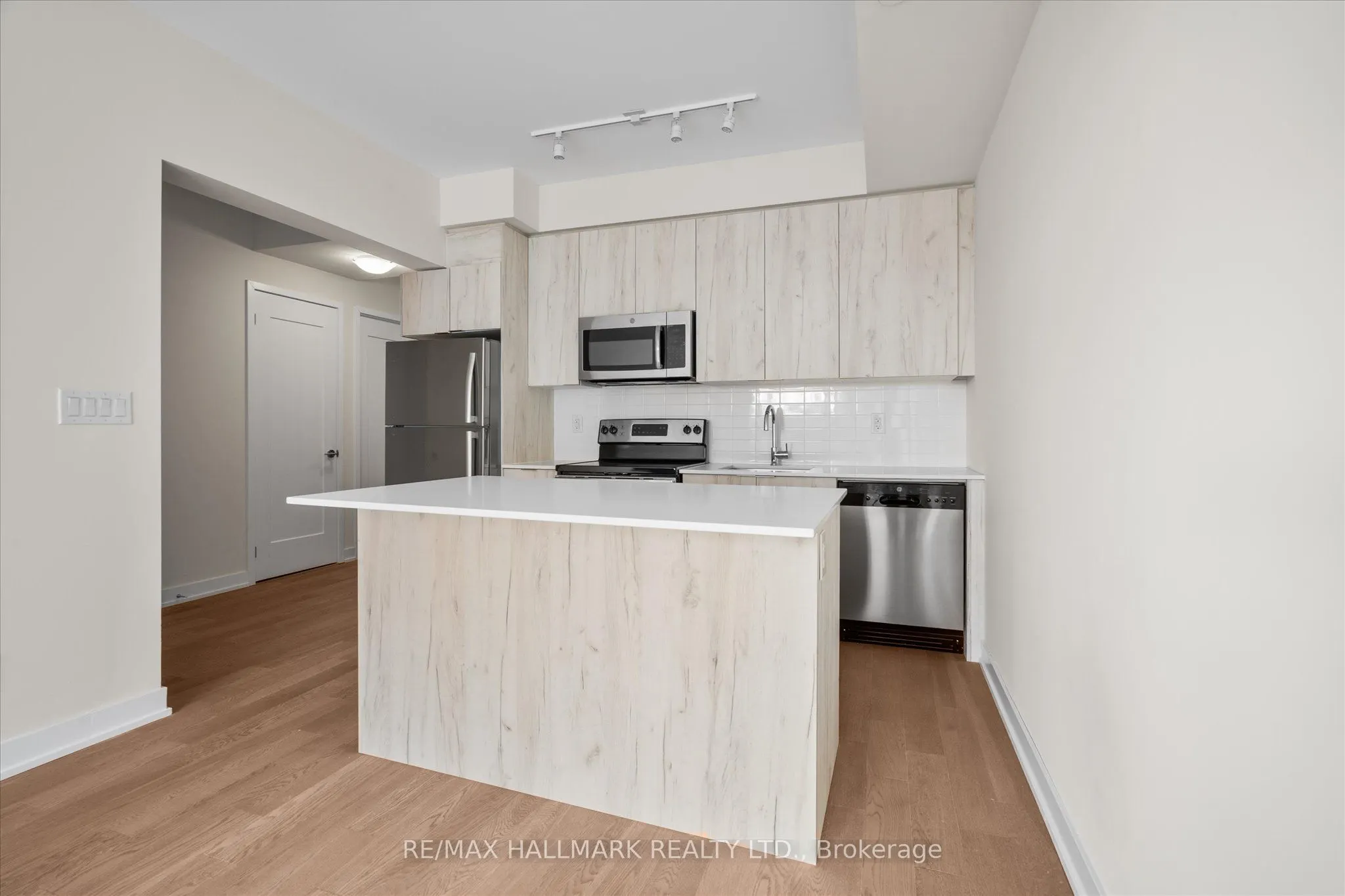 1350 Kingston Road #409