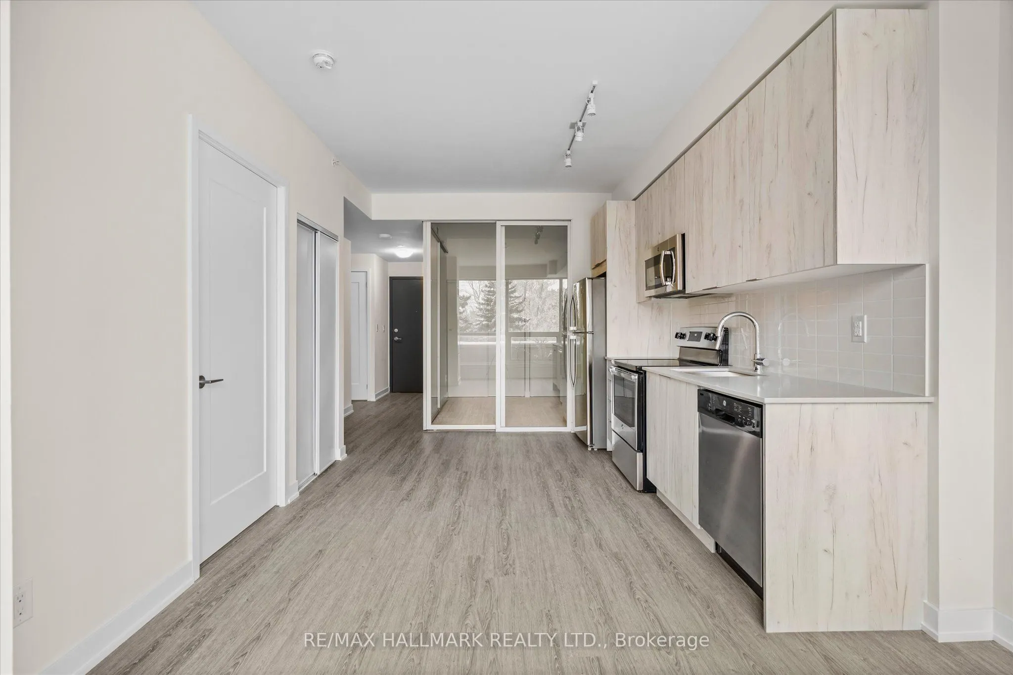 1350 Kingston Road #215