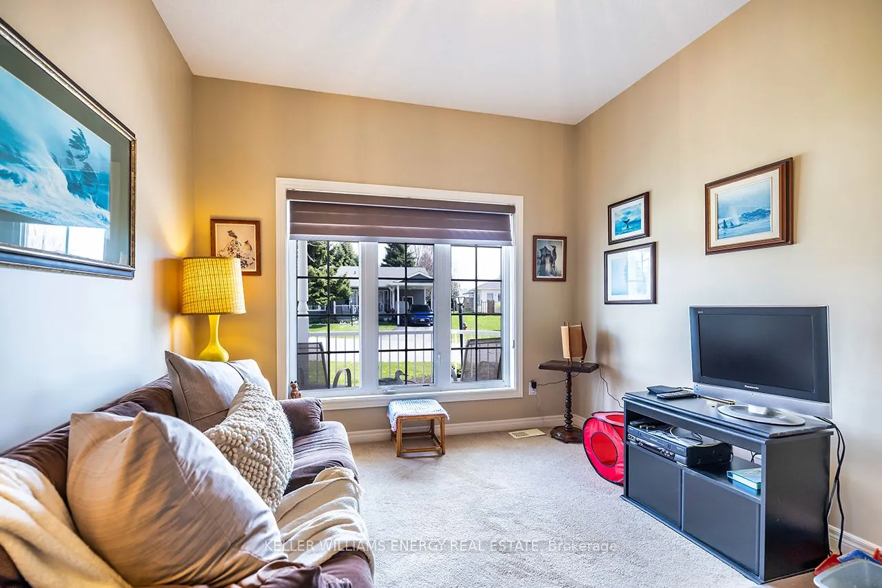 8 Hinkley Trail