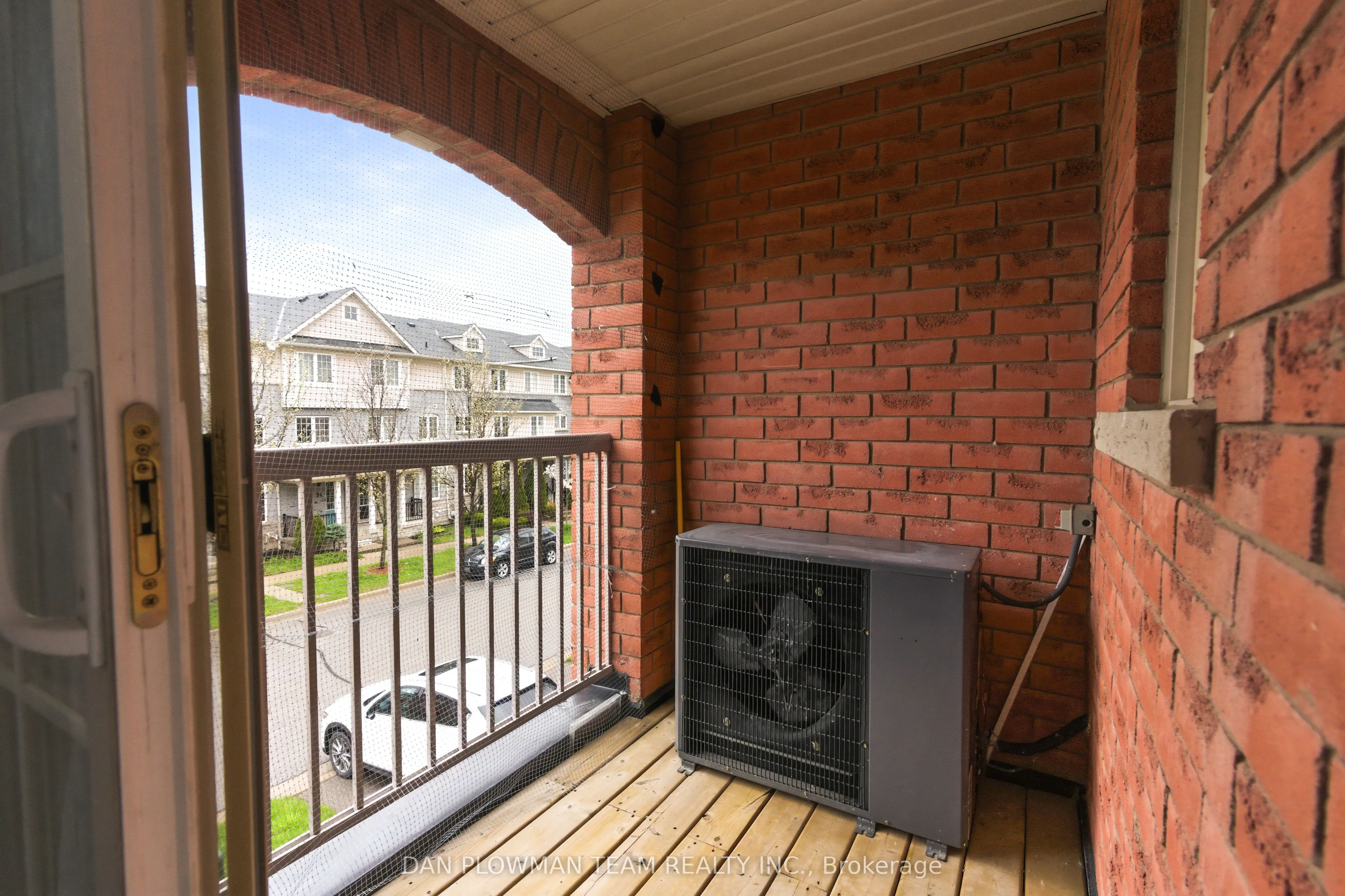 23 Blunden Road