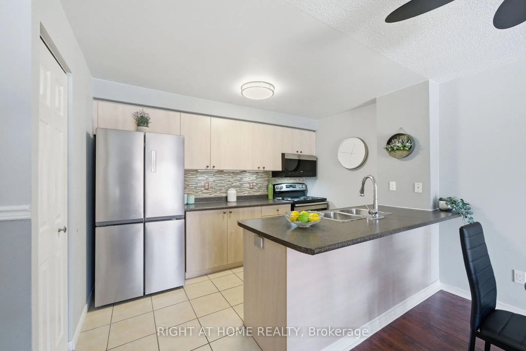 91 Aspen Springs Drive #102