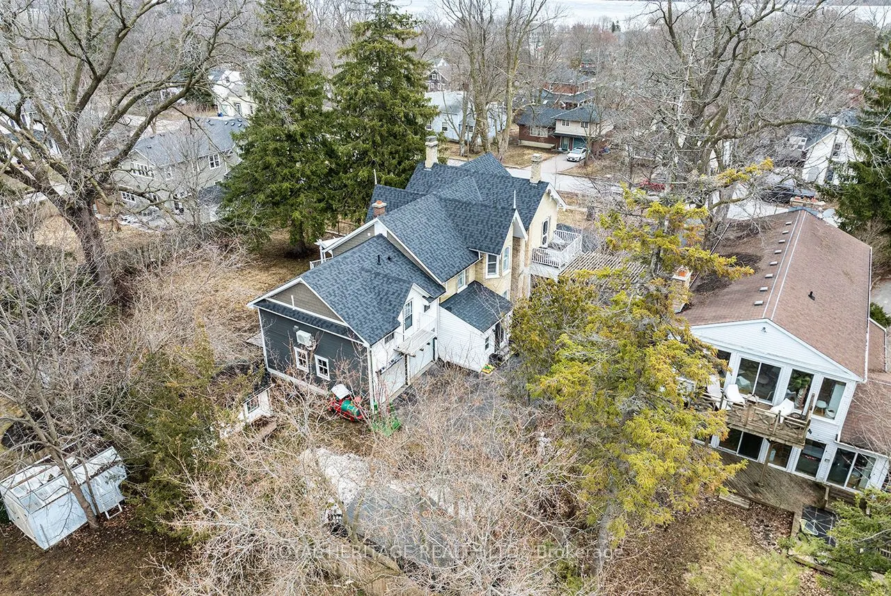 220 Cochrane Street