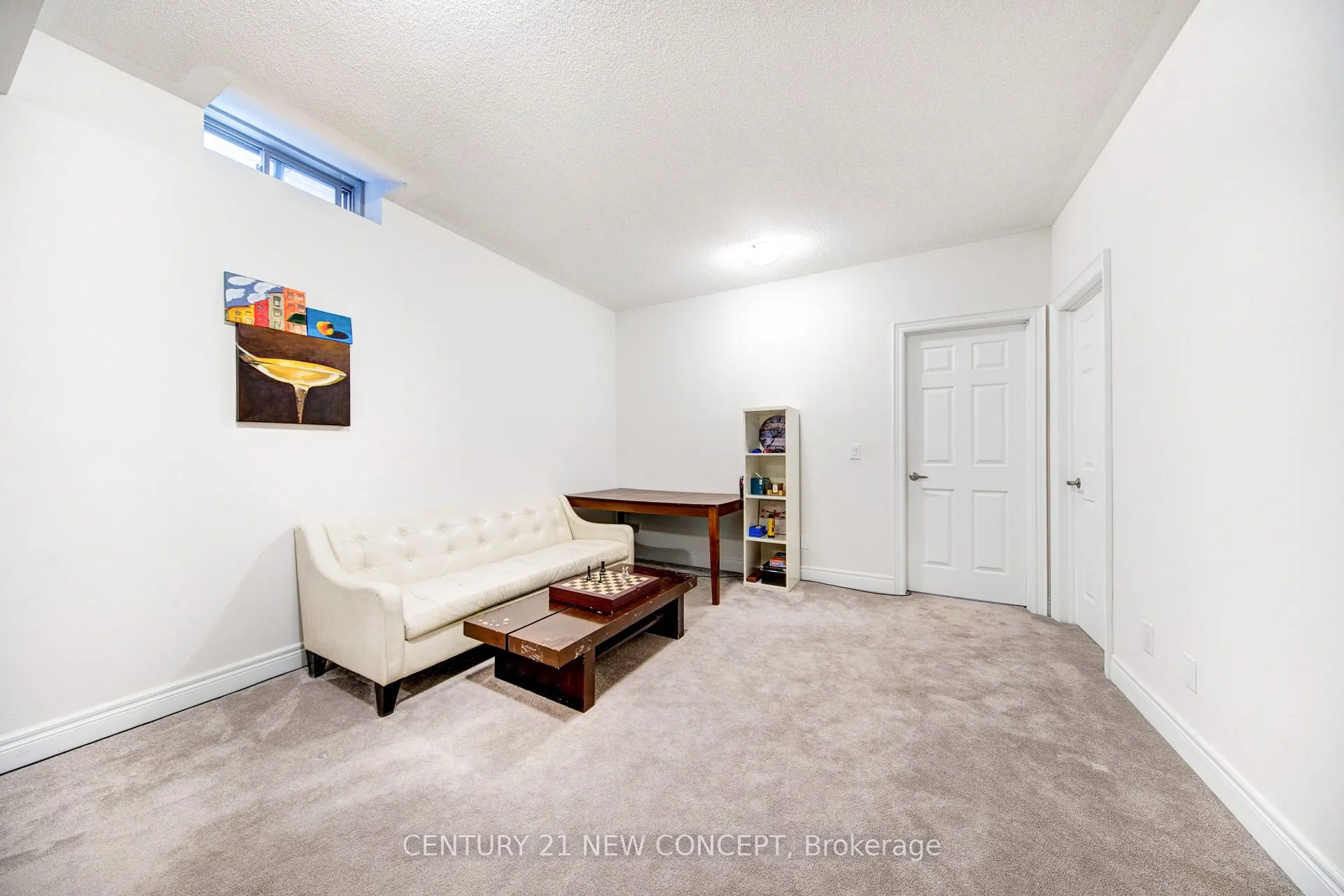 104 Christine Elliott Avenue