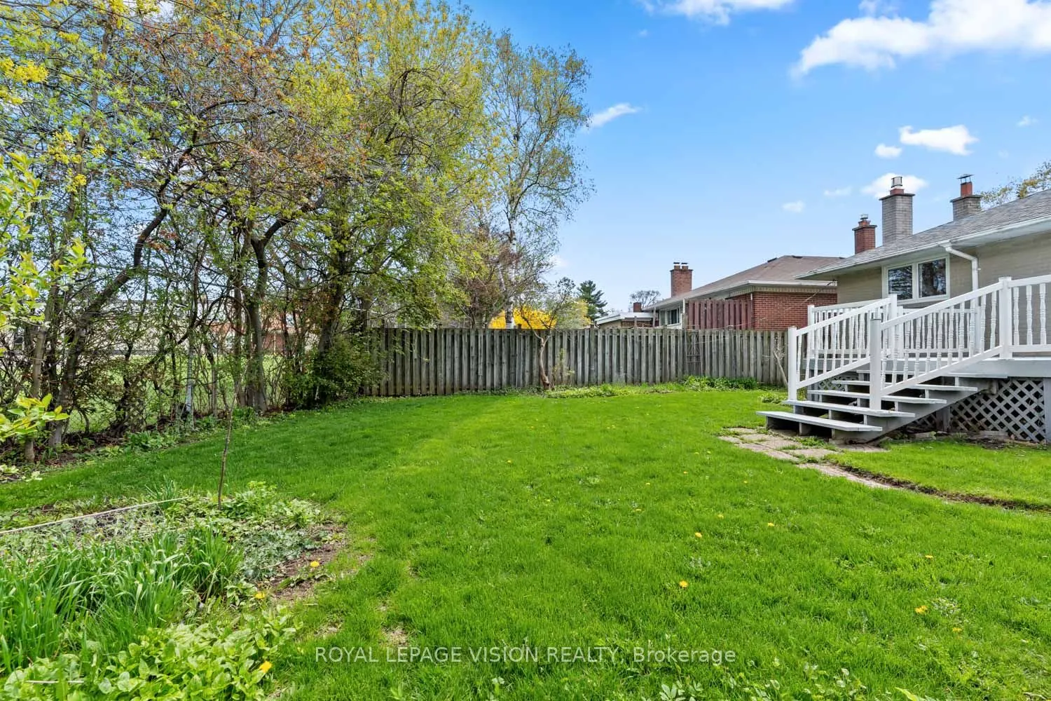 6 Macduff Crescent