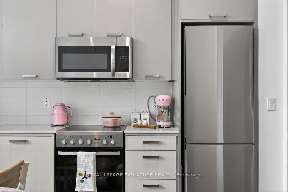 2301 Danforth Avenue #109