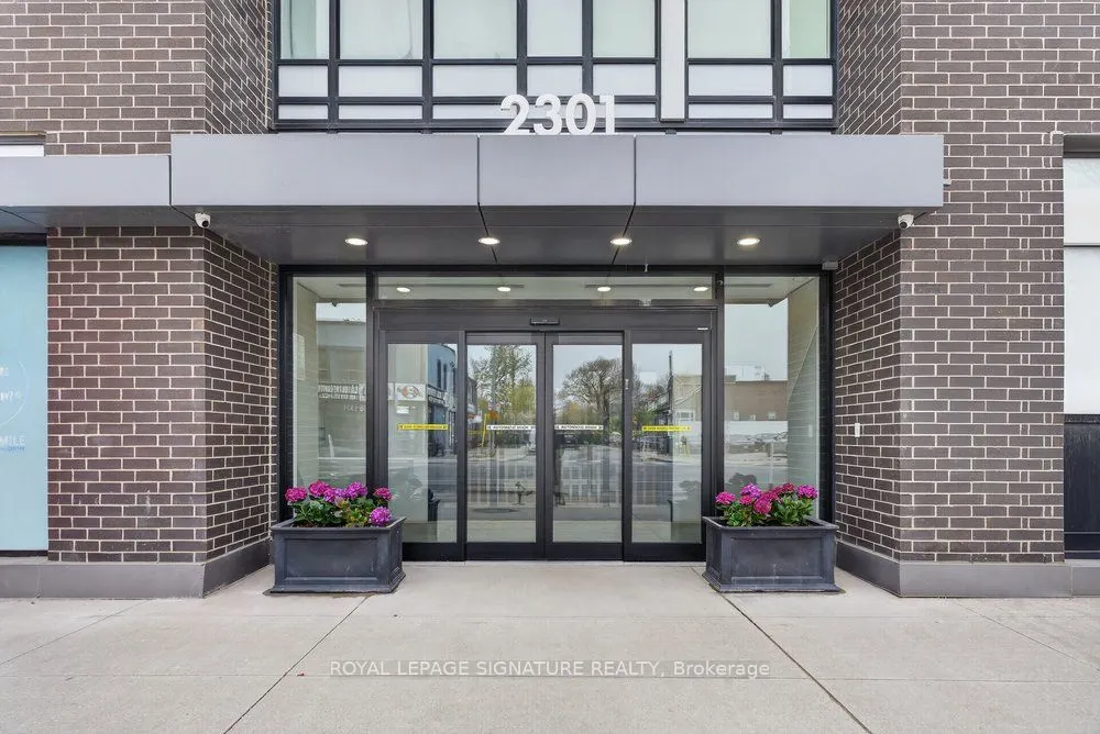 2301 Danforth Avenue #109