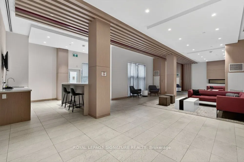 2301 Danforth Avenue #109