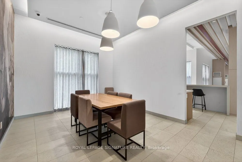 2301 Danforth Avenue #109