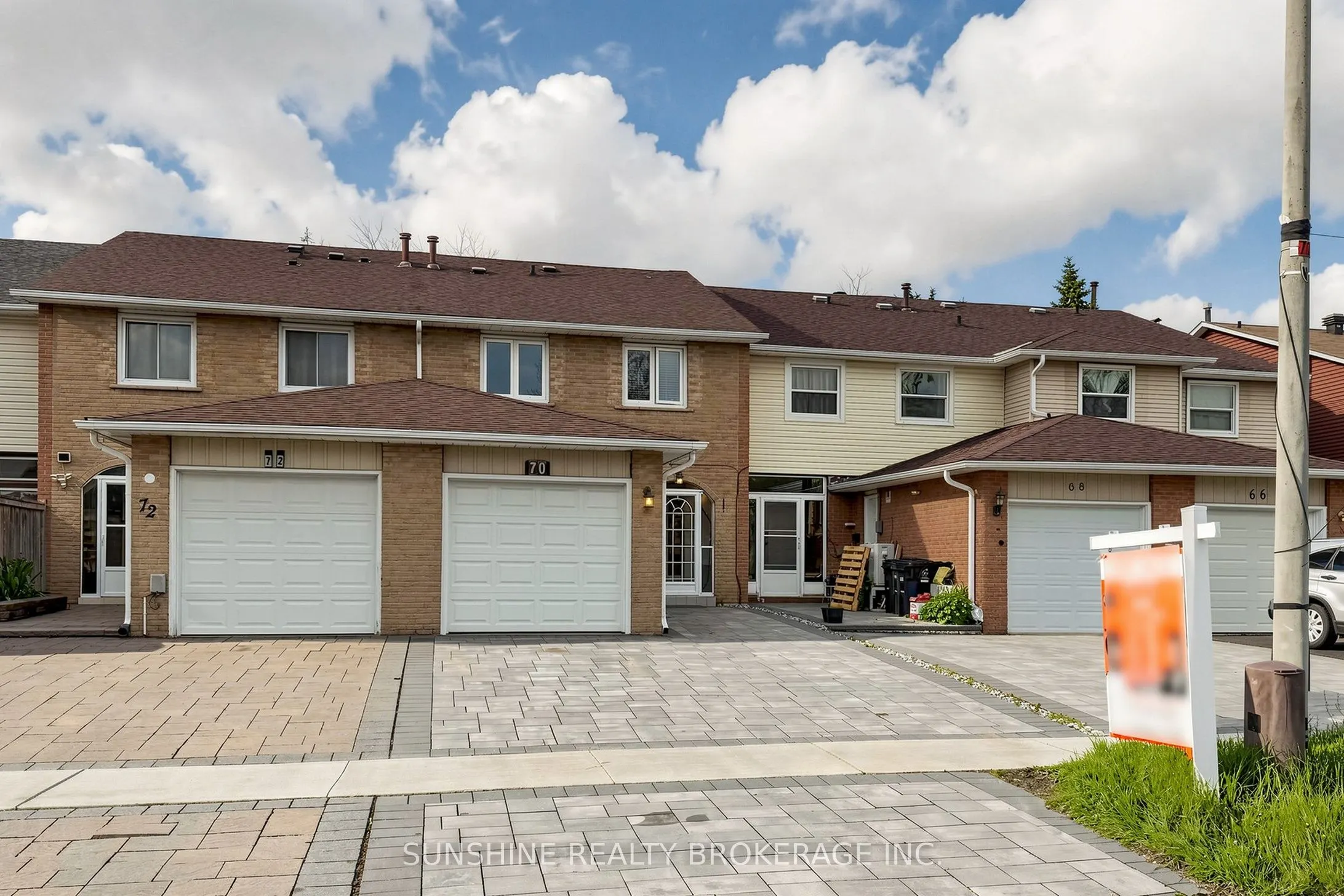 70 Copperwood Square